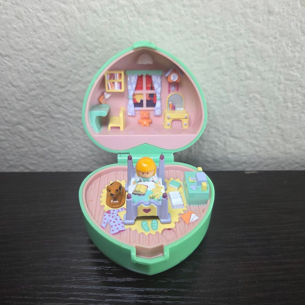 Vintage 1991 Bluebird Polly Pocket Midge's Bedtime Ring Heart Case COMPLETE
